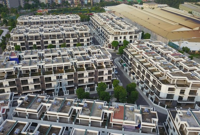 Bộ Xây dựng siết chủ đầu tư chung cư chuyển đổi công năng tùm lum - 1 Bộ Xây dựng siết chủ đầu tư chung cư chuyển đổi công năng tùm lum - 1