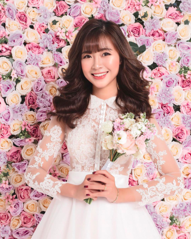 Bạn gái Phan Văn Đức tung ảnh cưới đẹp lung linh, fans đếm từng ngày tới đám cưới - 5 Bạn gái Phan Văn Đức tung ảnh cưới đẹp lung linh, fans đếm từng ngày tới đám cưới - 5