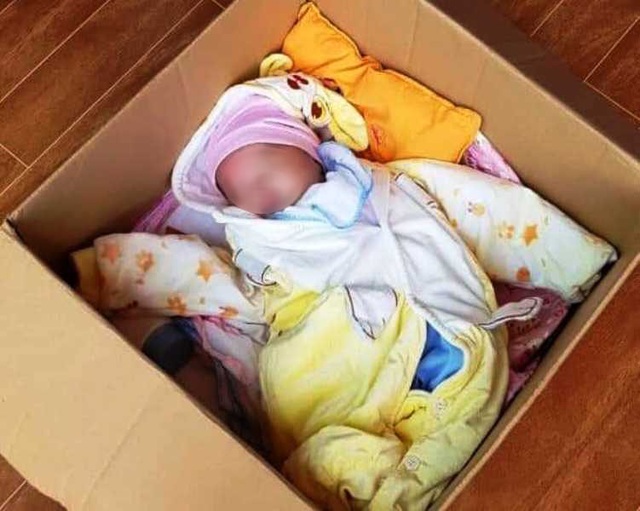 Người mẹ trẻ tự nhận tội lỗi khi bỏ rơi con tại chùa - 1 Người mẹ trẻ tự nhận tội lỗi khi bỏ rơi con tại chùa - 1