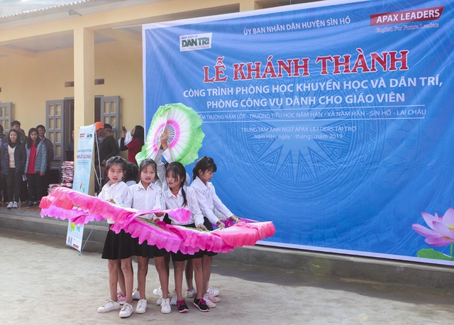 Có lớp học Dân trí, không lo hàng chục học sinh bản Nậm Lốt phải bỏ học - 3 Có lớp học Dân trí, không lo hàng chục học sinh bản Nậm Lốt phải bỏ học - 3