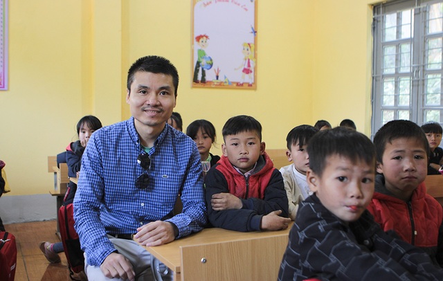 Có lớp học Dân trí, không lo hàng chục học sinh bản Nậm Lốt phải bỏ học - 9 Có lớp học Dân trí, không lo hàng chục học sinh bản Nậm Lốt phải bỏ học - 9