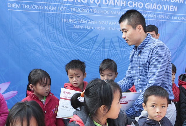 Có lớp học Dân trí, không lo hàng chục học sinh bản Nậm Lốt phải bỏ học - 6 Có lớp học Dân trí, không lo hàng chục học sinh bản Nậm Lốt phải bỏ học - 6