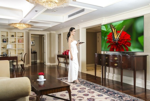 Cận cảnh TV NanoCell 8K trong phòng Tổng thống khách sạn MetroPole - Ảnh minh hoạ 4