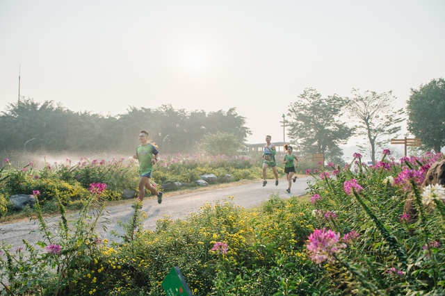 Giải chạy Ecopark Marathon 2020 quay trở lại với cung đường xanh đẹp như cổ tích - 4 Giải chạy Ecopark Marathon 2020 quay trở lại với cung đường xanh đẹp như cổ tích - 4