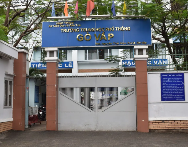 Trưởng bộ môn đưa đề, đáp án lên Facebook trước giờ học sinh thi? - 1 Trưởng bộ môn đưa đề, đáp án lên Facebook trước giờ học sinh thi? - 1