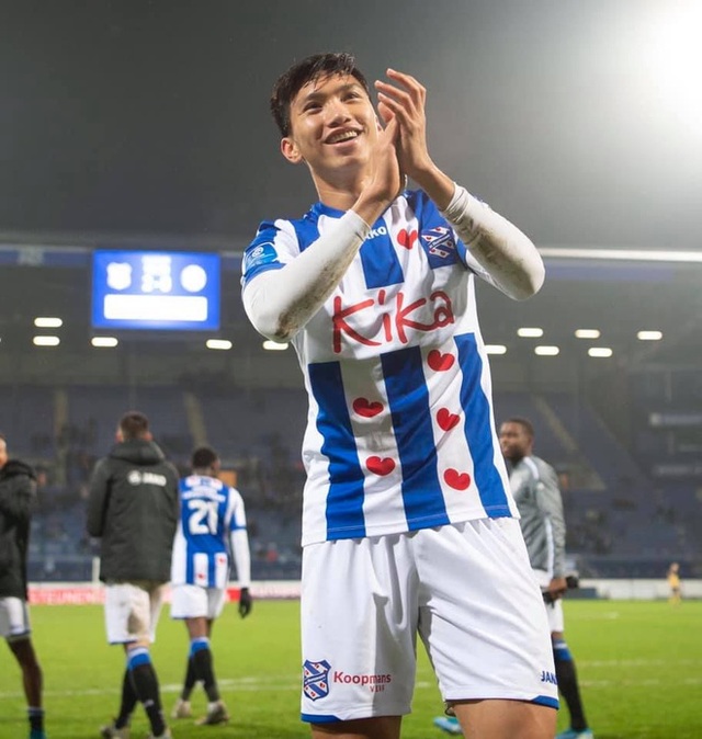 Khoảnh khắc đáng nhớ của Văn Hậu trong ngày Heerenveen đánh bại Roda JC - 7