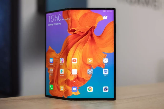 Điểm danh những smartphone có thiết kế đặc biệt nhất trong năm 2019 - 3 Điểm danh những smartphone có thiết kế đặc biệt nhất trong năm 2019 - 3