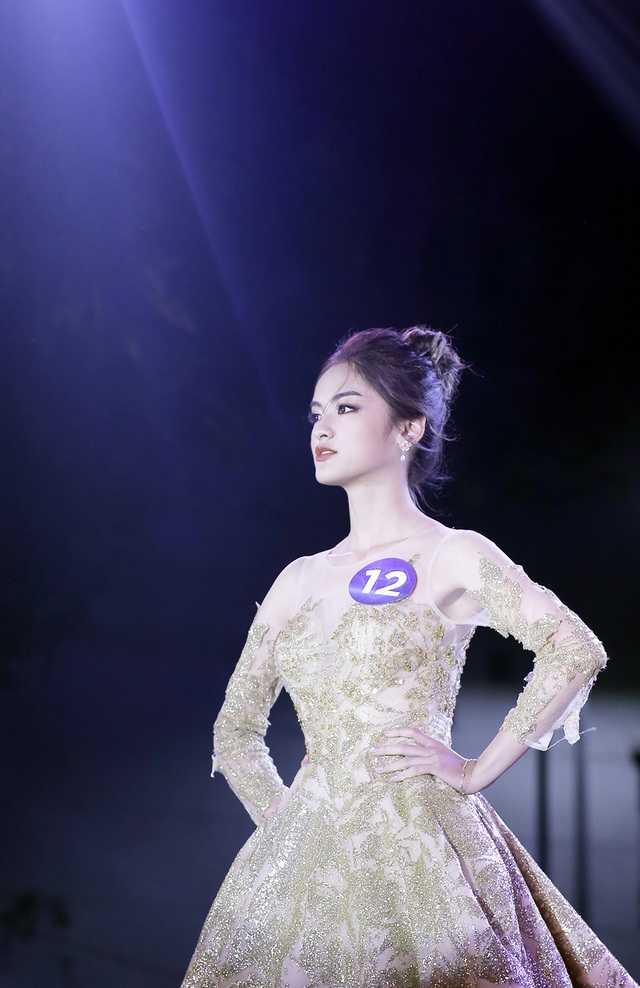 Tân Hoa khôi Ngoại thương từng giành 29 điểm xét tuyển Đại học - 2 Tân Hoa khôi Ngoại thương từng giành 29 điểm xét tuyển Đại học - 2