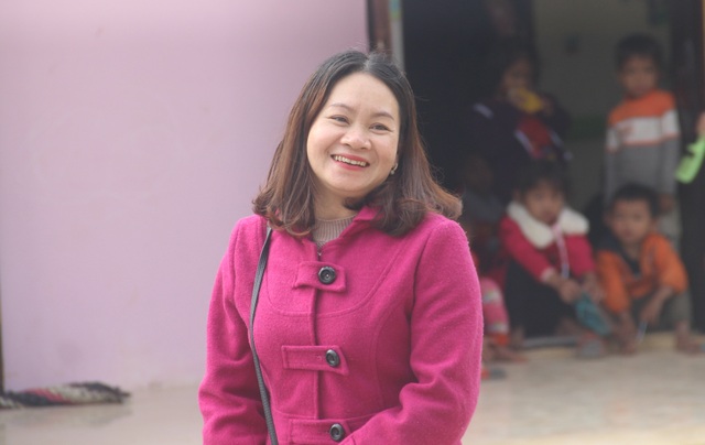 Cô giáo Vân Kiều tự nguyện hiến đất xây trường mầm non - 4 Cô giáo Vân Kiều tự nguyện hiến đất xây trường mầm non - 4