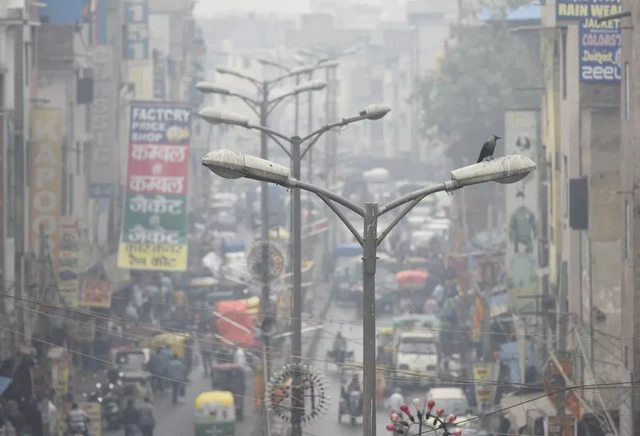 Không khí ô nhiễm, người Ấn Độ như “hút 50 điếu thuốc” mỗi ngày - Ảnh minh hoạ 2