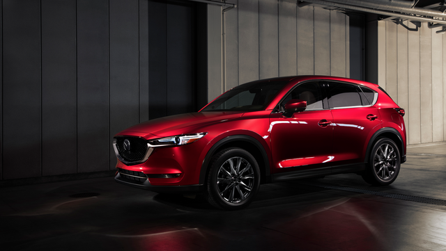 New Mazda CX-5 2.0 Premium - SUV 5 chỗ nhiều tiện nghi và công nghệ hiện đại - 1