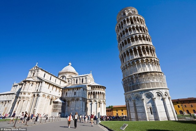 Tìm ra danh tính kiến trúc sư thiết kế Tháp Nghiêng Pisa - 1