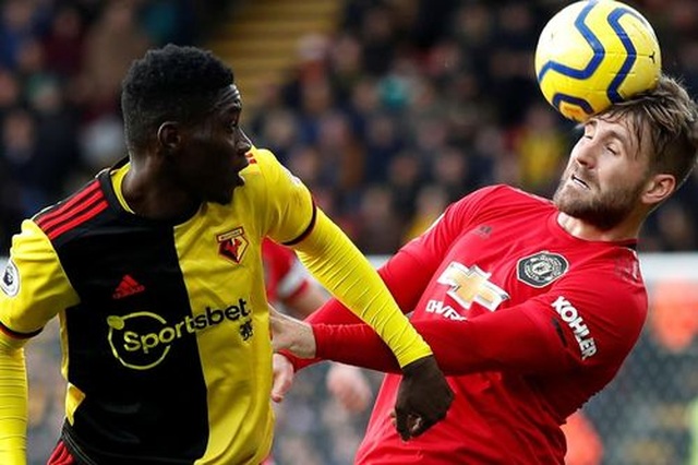 Watford 2-0 Man Utd: Hai bàn thắng trong ba phút - 12