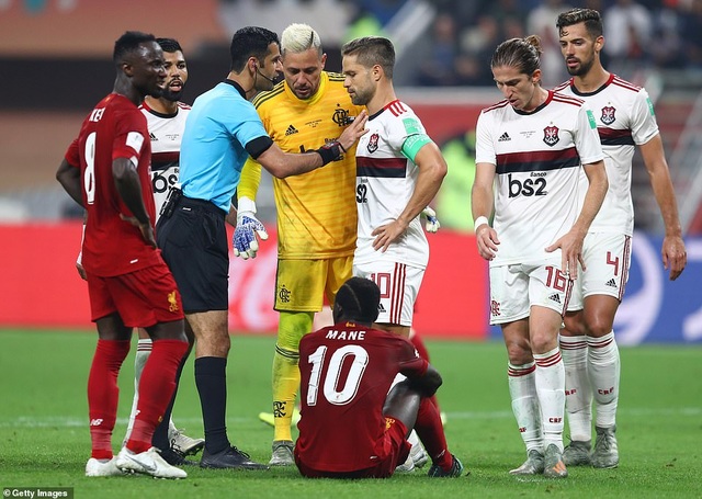 Những khoảnh khắc trong chiến thắng nghẹt thở giúp Liverpool vô địch FIFA Club World Cup - 9 Những khoảnh khắc trong chiến thắng nghẹt thở giúp Liverpool vô địch FIFA Club World Cup - 9