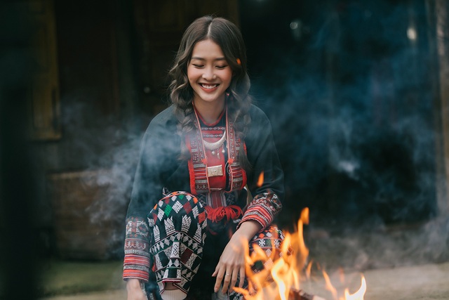 Diễn viên Khả Ngân bất ngờ công bố lấn sân ca hát - 11 Diễn viên Khả Ngân bất ngờ công bố lấn sân ca hát - 11