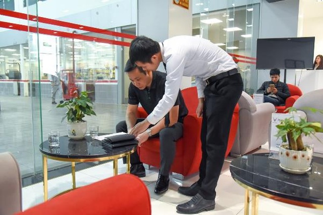 Trải nghiệm một giờ làm “thượng đế” của VinFast khi bảo dưỡng xe - 4 Trải nghiệm một giờ làm “thượng đế” của VinFast khi bảo dưỡng xe - 4