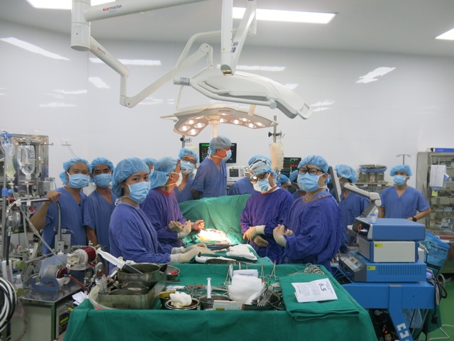 Hai ca ghép tạng đặc biệt lần đầu tiên được thực hiện tại Việt Nam - 2 Hai ca ghép tạng đặc biệt lần đầu tiên được thực hiện tại Việt Nam - 2