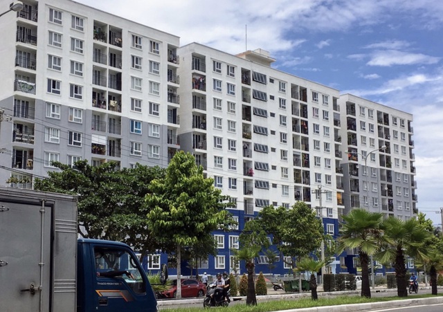 Hàng loạt trường hợp thu nhập cao được duyệt mua nhà thu nhập thấp - 1 Hàng loạt trường hợp thu nhập cao được duyệt mua nhà thu nhập thấp - 1