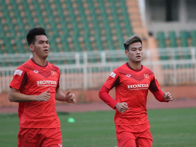 U23 Việt Nam hứng khởi trong buổi tập đầu tiên tại TPHCM - 9