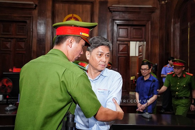 Yêu cầu không làm lộ bí mật Nhà nước tại phiên xử Nguyễn Hữu Tín - 5