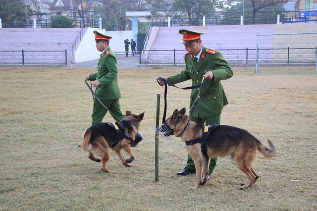 Vụ nữ sinh giao gà bị sát hại: 9 nghi phạm trong vụ án hầu tòa - 2