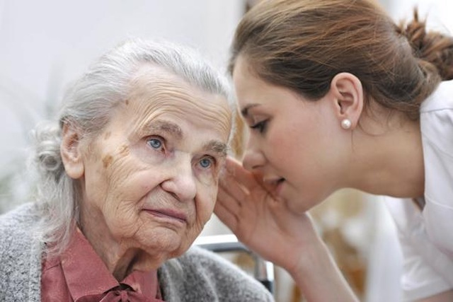 Bí quyết cải thiện tình trạng nghe kém ở người cao tuổi nhờ Kim Thính - 2 Bí quyết cải thiện tình trạng nghe kém ở người cao tuổi nhờ Kim Thính - 2