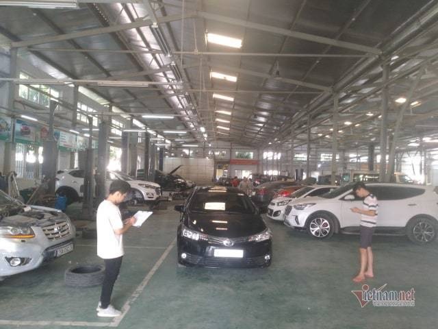 Bảo dưỡng ô tô cuối năm: Khách xếp hàng đợi, garage bội thu - 3 Bảo dưỡng ô tô cuối năm: Khách xếp hàng đợi, garage bội thu - 3