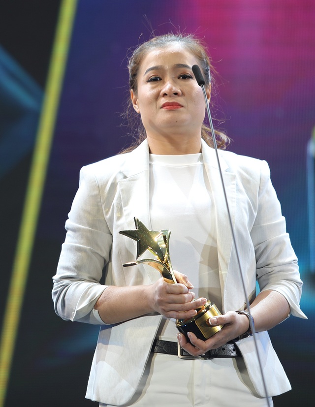 Nữ cascaduer Trần Thanh Hoa đạt giải Nữ diễn viên phụ xuất sắc nhất Ngôi Sao Xanh - 1 Nữ cascaduer Trần Thanh Hoa đạt giải Nữ diễn viên phụ xuất sắc nhất Ngôi Sao Xanh - 1