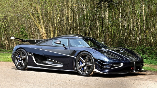 Cận cảnh chiếc Koenigsegg One:1 cực hiếm giá 7,2 triệu USD dù đã qua sử dụng - 2