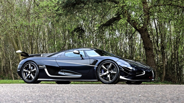 Cận cảnh chiếc Koenigsegg One:1 cực hiếm giá 7,2 triệu USD dù đã qua sử dụng - 10