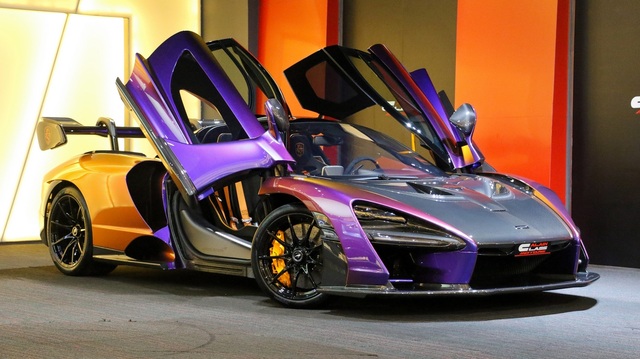 Bí ẩn một chiếc siêu xe McLaren Senna sơn đổi màu - 1