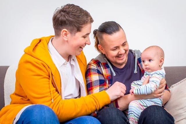 Người chuyển giới sinh con với người phi nhị giới từ tinh trùng của người chuyển giới từ nam sang nữ - Ảnh minh hoạ 5