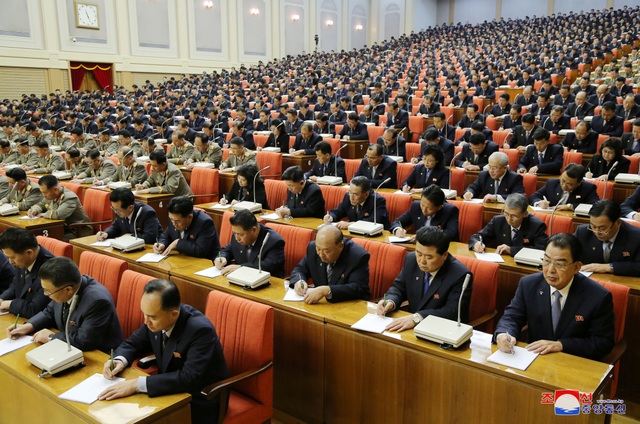 Ông Kim Jong-un triệu họp về an ninh quốc phòng giữa lúc căng thẳng với Mỹ - 8 Ông Kim Jong-un triệu họp về an ninh quốc phòng giữa lúc căng thẳng với Mỹ - 8