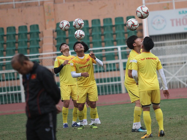 U23 Việt Nam luyện công chờ đấu thể lực với UAE, Jordan, Triều Tiên - 10 U23 Việt Nam luyện công chờ đấu thể lực với UAE, Jordan, Triều Tiên - 10