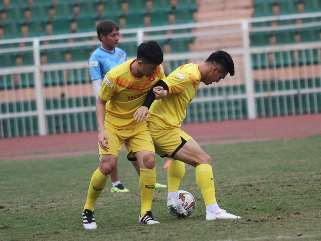 U23 Việt Nam luyện công chờ đấu thể lực với UAE, Jordan, Triều Tiên - 13 U23 Việt Nam luyện công chờ đấu thể lực với UAE, Jordan, Triều Tiên - 13
