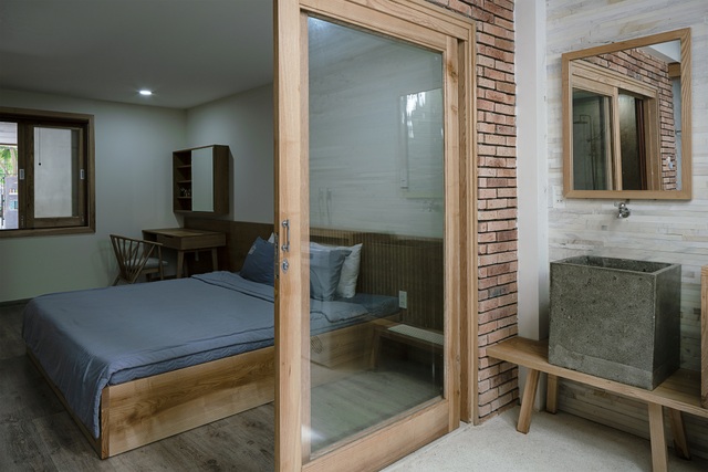Căn nhà ở Đà Nẵng gây “sốt” với cách xây dựng “nhà trong nhà” độc nhất VN - 12 Căn nhà ở Đà Nẵng gây “sốt” với cách xây dựng “nhà trong nhà” độc nhất VN - 12