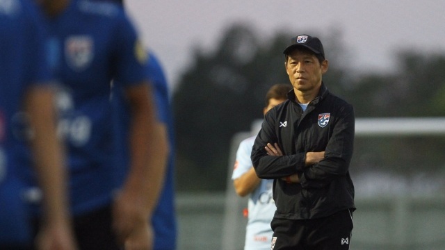 HLV Nishino lo mất ngôi sao Supachok trước giải U23 châu Á - 1 HLV Nishino lo mất ngôi sao Supachok trước giải U23 châu Á - 1