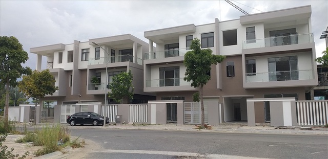 Người dân mua nhà tại dự án liên quan đến Vũ “nhôm” tiến thoái lưỡng nan - 2 Người dân mua nhà tại dự án liên quan đến Vũ “nhôm” tiến thoái lưỡng nan - 2