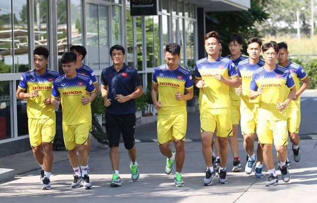 Đình Trọng bất ngờ “mất tích” sau trận thua U23 Bahrain - 3 Đình Trọng bất ngờ “mất tích” sau trận thua U23 Bahrain - 3