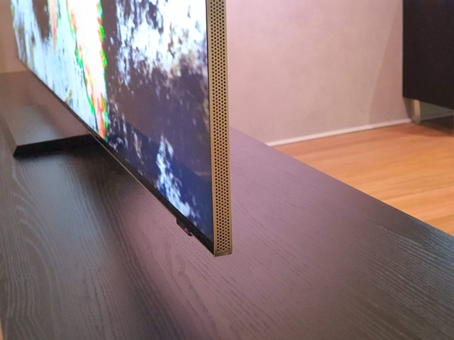 Cận cảnh TV 8K không viền màn hình của Samsung tại CES 2020 - Ảnh minh hoạ 5