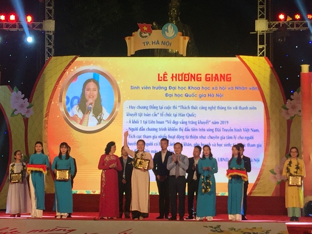 Vinh danh 10 Gương mặt trẻ Thủ đô tiêu biểu 2019 - 11 Vinh danh 10 Gương mặt trẻ Thủ đô tiêu biểu 2019 - 11
