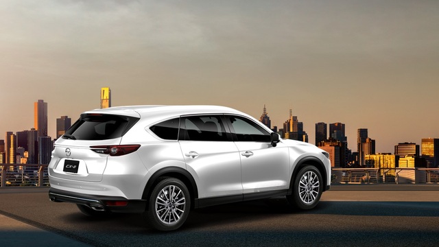 Mazda CX-8 Deluxe - Lựa chọn SUV 7 chỗ dưới 1,1 tỷ đồng - 3