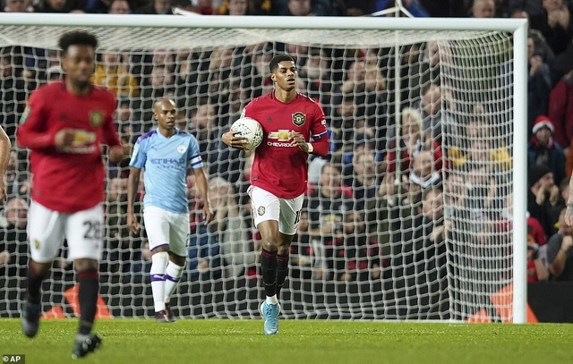 Man Utd 1-3 Man City: Sai lầm liên tiếp của “Quỷ đỏ” - Ảnh minh hoạ 5