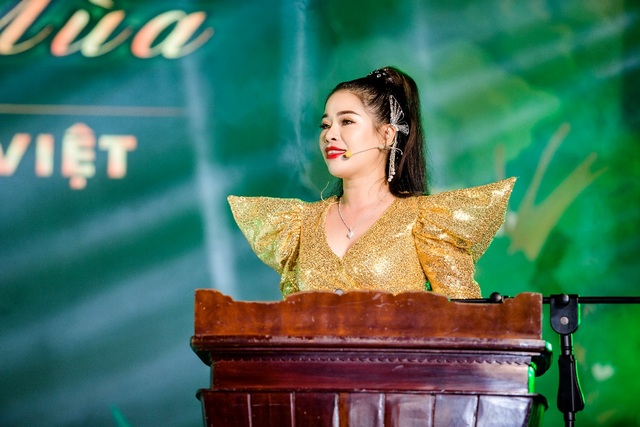 Trịnh Thăng Bình, Cẩm Ly… hội tụ cùng dàn sao tại đêm “Dạ tiệc bốn mùa” của Thiên Nhiên Việt - 6 Trịnh Thăng Bình, Cẩm Ly… hội tụ cùng dàn sao tại đêm “Dạ tiệc bốn mùa” của Thiên Nhiên Việt - 6