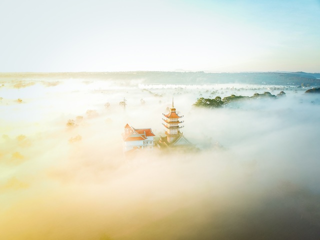 “Lung linh” ngôi chùa cổ nhìn từ trên cao - 2 “Lung linh” ngôi chùa cổ nhìn từ trên cao - 2