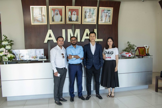 Công ty Luxury Châu Á phân phối độc quyền thương hiệu nước hoa Ajmal (Dubai) tại Việt Nam - 4 Công ty Luxury Châu Á phân phối độc quyền thương hiệu nước hoa Ajmal (Dubai) tại Việt Nam - 4