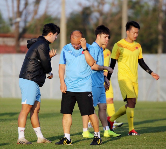 U23 Việt Nam hăng say luyện chiêu tủ chờ quyết đấu U23 UAE - Ảnh minh hoạ 9