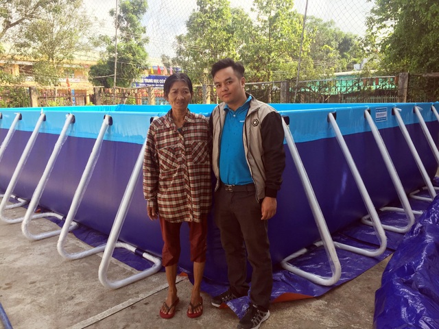 Trao tặng 5 bể bơi di động miễn phí của nhà sản xuất Hoàng Hải - 3 Trao tặng 5 bể bơi di động miễn phí của nhà sản xuất Hoàng Hải - 3