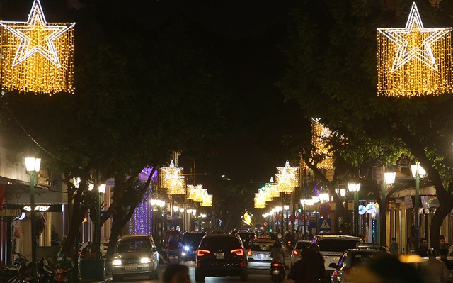 Tết gõ cửa, Hà Nội trang hoàng đón tết Canh Tý 2020 - 13 Tết gõ cửa, Hà Nội trang hoàng đón tết Canh Tý 2020 - 13