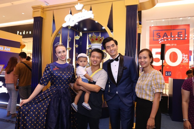 Nhan Phúc Vinh trải lòng chuyện Khi Idol tri ân mùa Tết - 3 Nhan Phúc Vinh trải lòng chuyện Khi Idol tri ân mùa Tết - 3